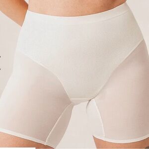 Shapermint Essentials Empower Mesh Shaper Short L NWT Nude